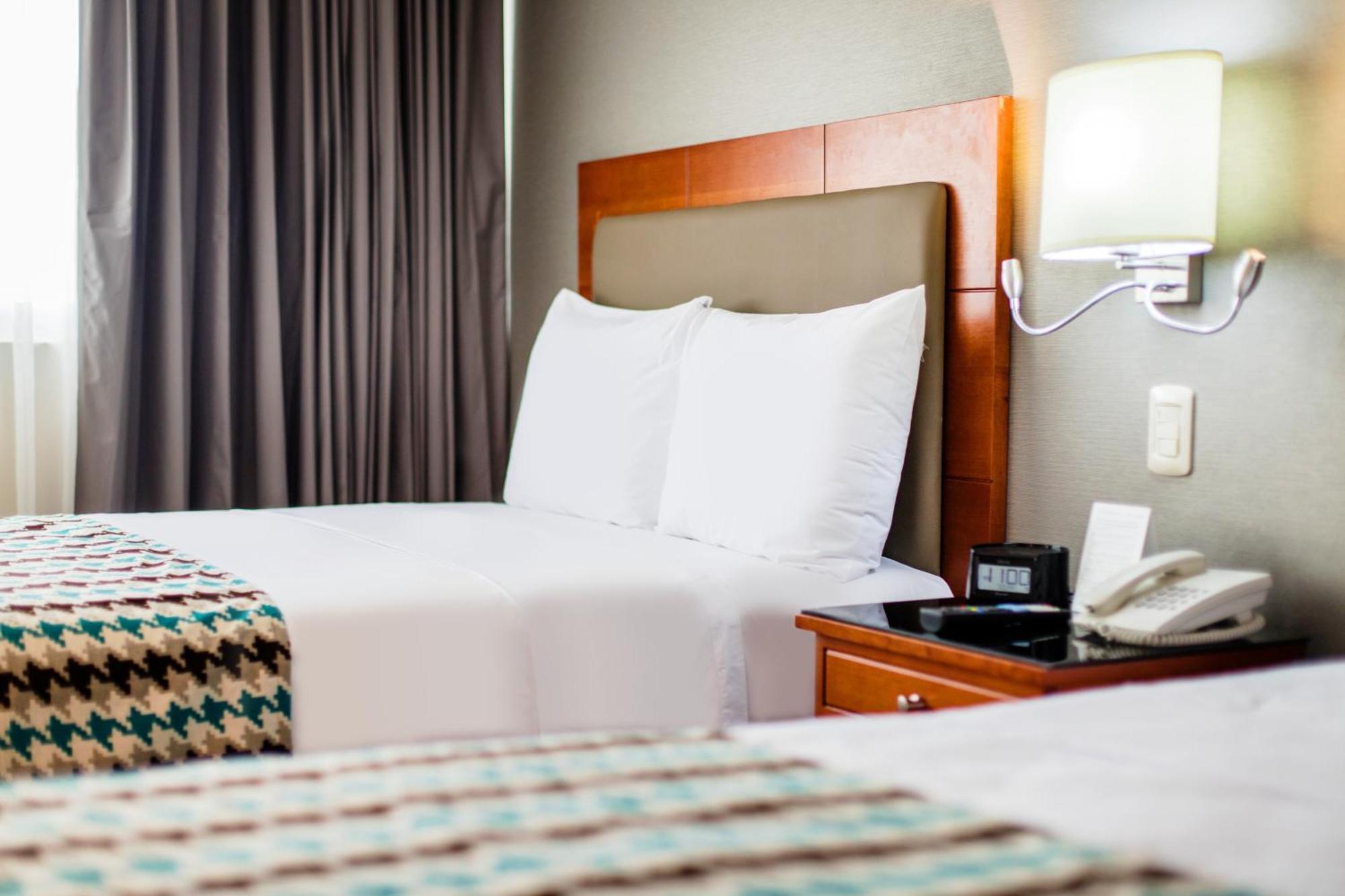 Wyndham Costa Del Sol Pucallpa Bagian luar foto