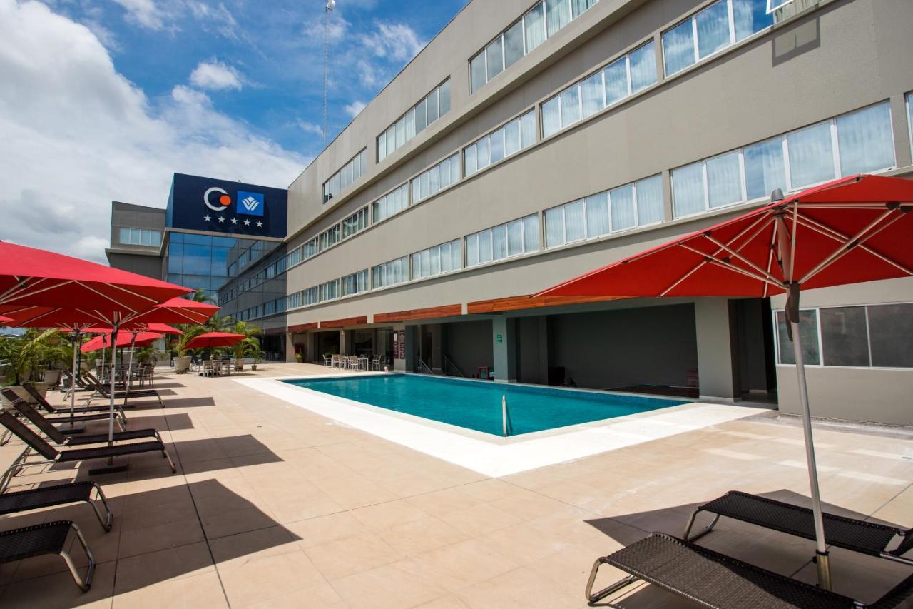 Wyndham Costa Del Sol Pucallpa Bagian luar foto Hotel